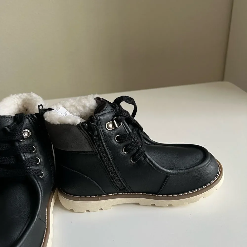 Old Navy Faux-Leather Lace-Up Sherpa-Lined Boots for Toddler Boys size 11